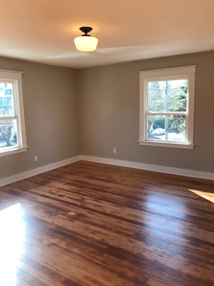 More Photos Of 1035 SE 14th Ave, Portland Apartments For Sale