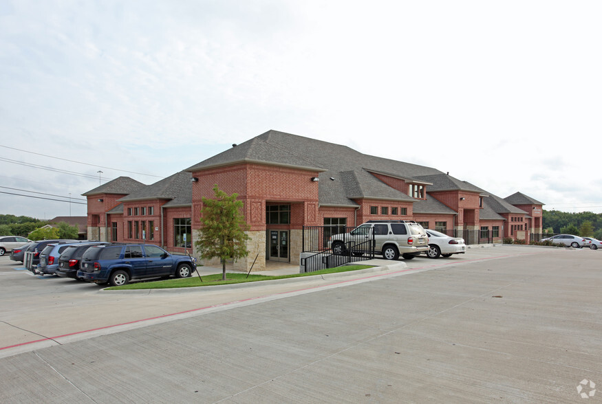 Primary Photo Of 7999 West Virginia Dr, Dallas Medical For Lease