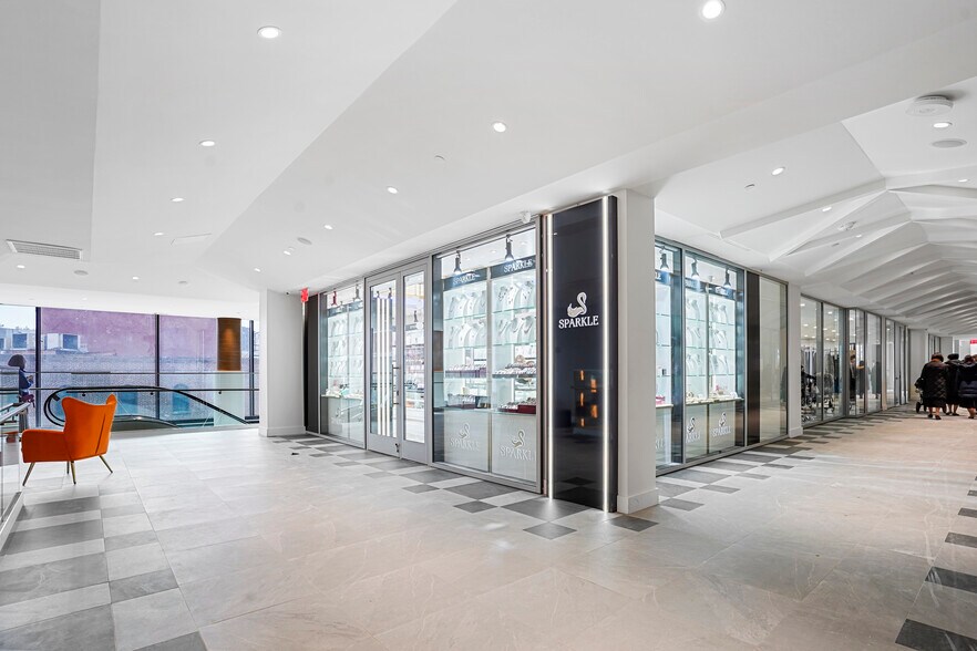 More Photos Of 347 Flushing Ave, Brooklyn Office For Lease