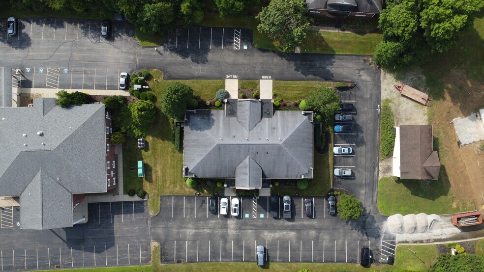 More Photos Of 200 Brush Run Rd, Delmont Office For Lease