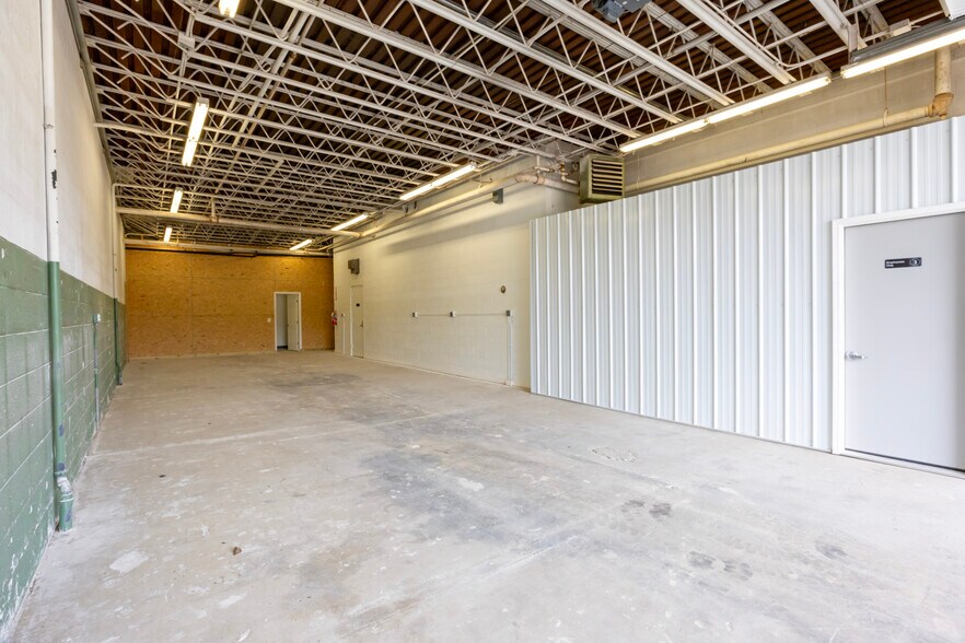 More Photos Of 291 Branstetter St, Wooster Manufacturing For Lease