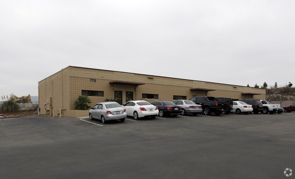 More Photos Of 585 N Twin Oaks Valley Rd, San Marcos Unknown For Lease