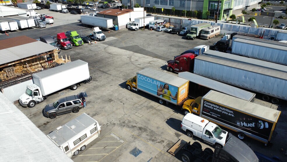 More Photos Of 2205 Nadeau St, Huntington Park Warehouse For Lease