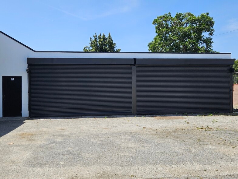 More Photos Of 1144 E Hyde Park Blvd, Inglewood Warehouse For Sale