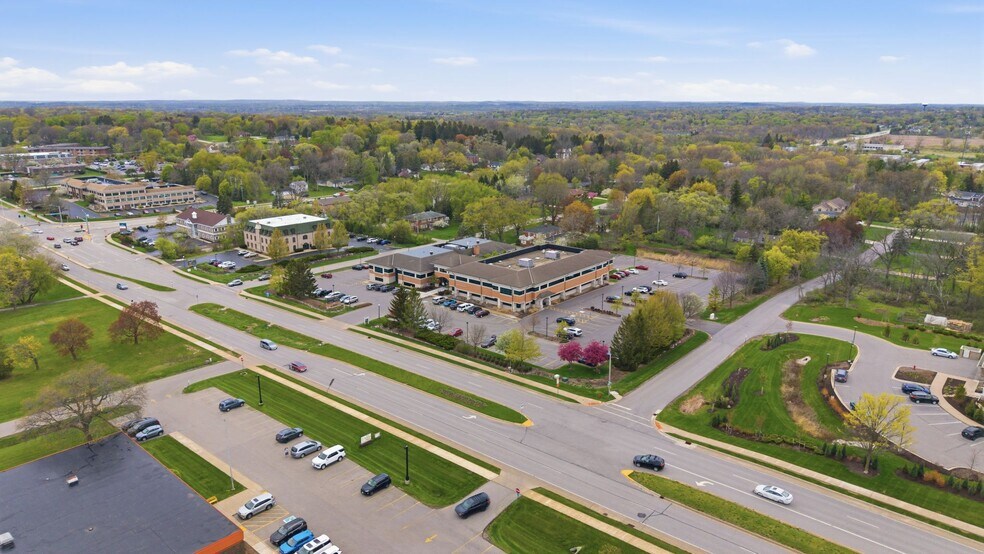 More Photos Of 17000 W North Ave, Brookfield Medical For Lease