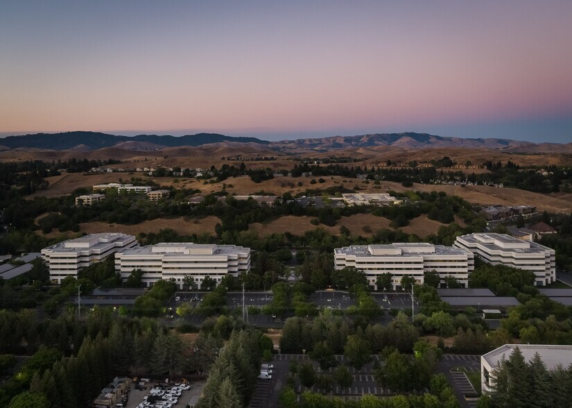 Primary Photo Of 12647-12677 Alcosta Blvd, San Ramon Unknown For Lease