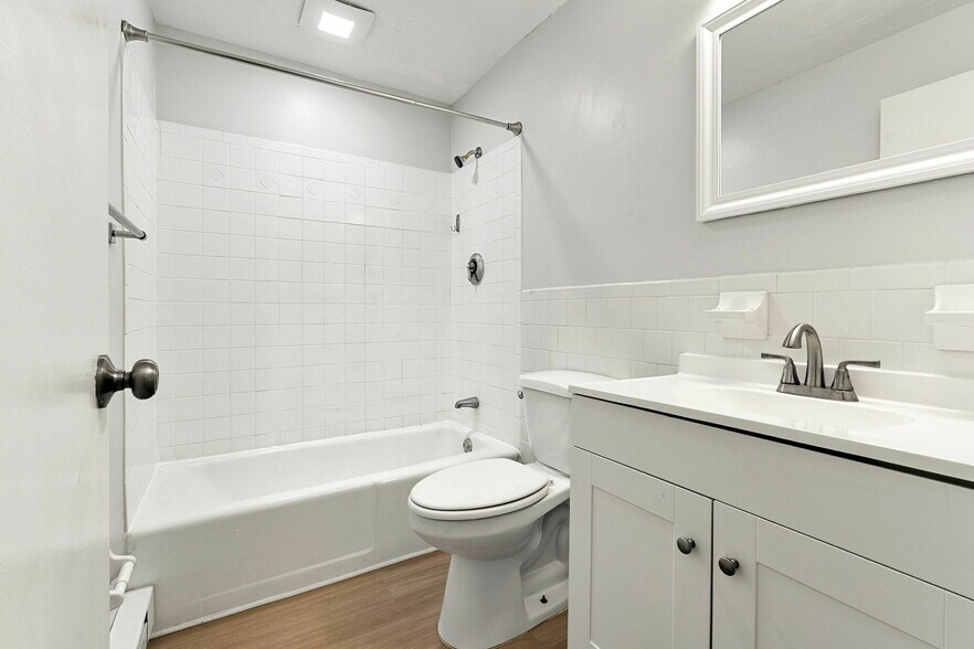 More Photos Of 1669-1671 Main St, Leicester Apartments For Sale