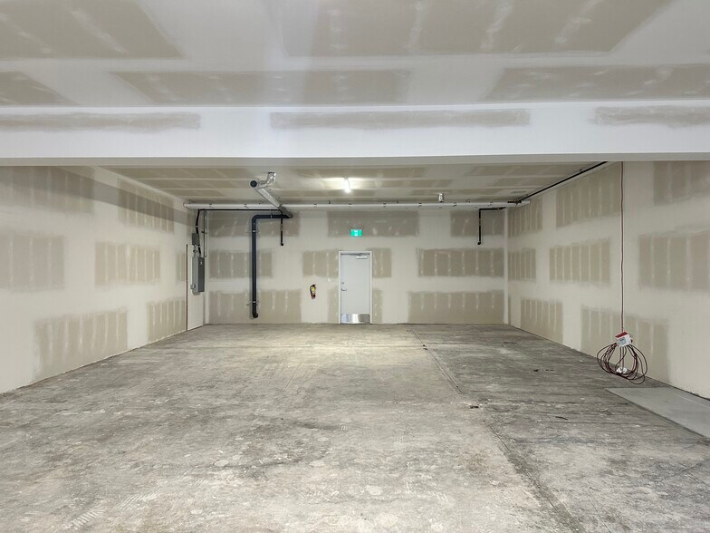 More Photos Of 10404 99 Ave, Fort Saskatchewan Unknown For Lease