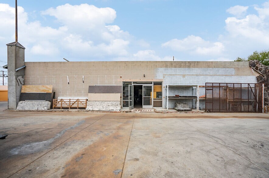 More Photos Of ,  Unknown For Sale