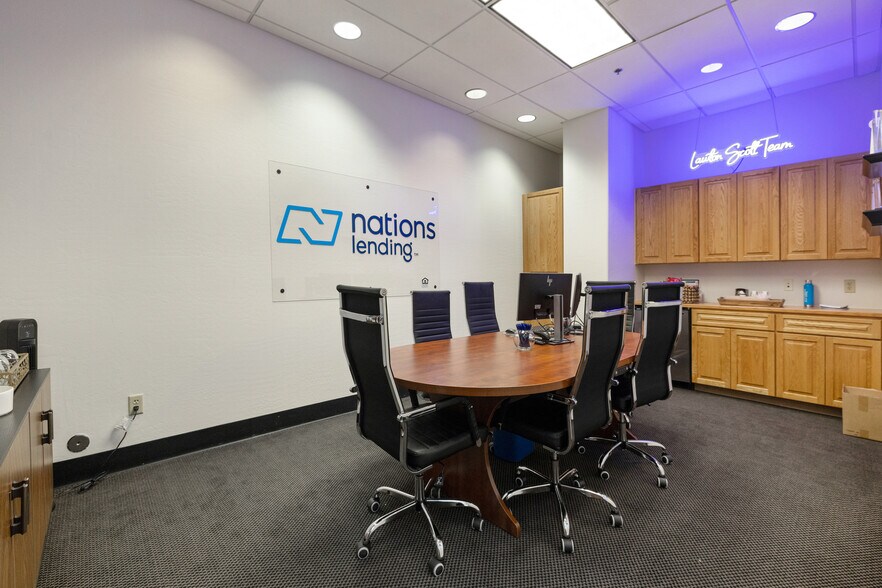 More Photos Of 325 W Gurley St, Prescott Office For Lease