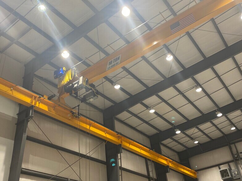 More Photos Of 1033 Cavalier Blvd, Chesapeake Manufacturing For Sale