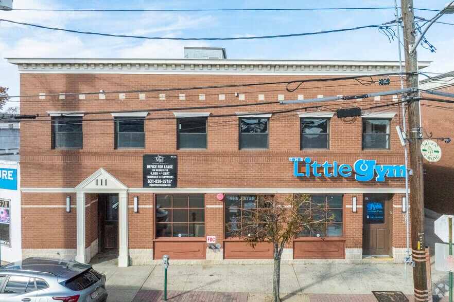 More Photos Of 111 Broadway, Lynbrook Storefront Retail Office For Lease