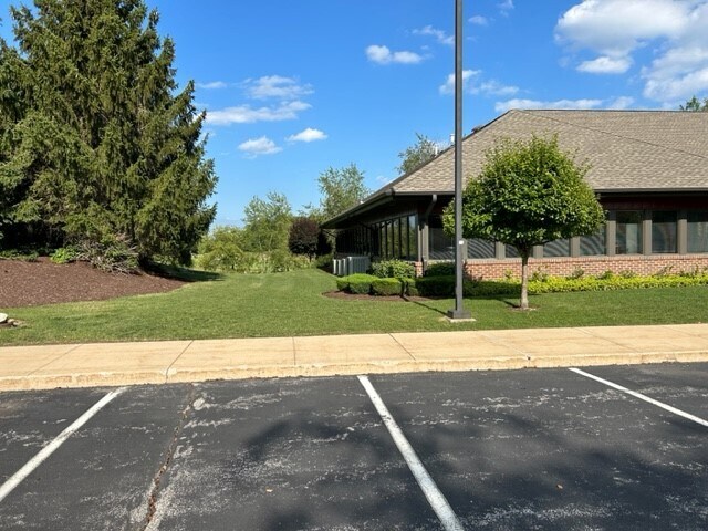 More Photos Of 5760 Nimtz Pky, South Bend Office For Sale