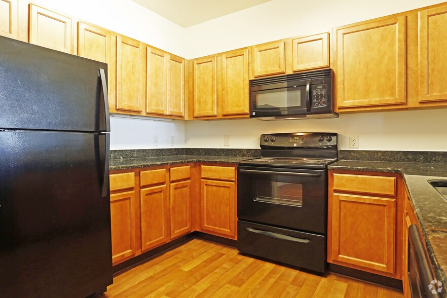 More Photos Of 1220 N King St, Hampton Apartments For Lease