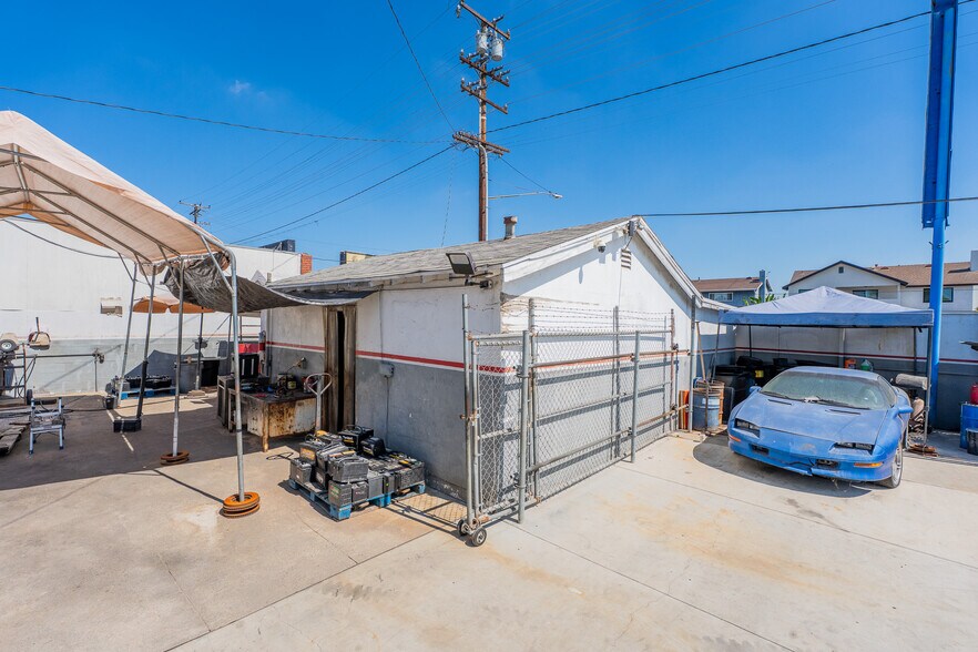 More Photos Of 16529 Lakewood Blvd, Bellflower Auto Repair For Sale