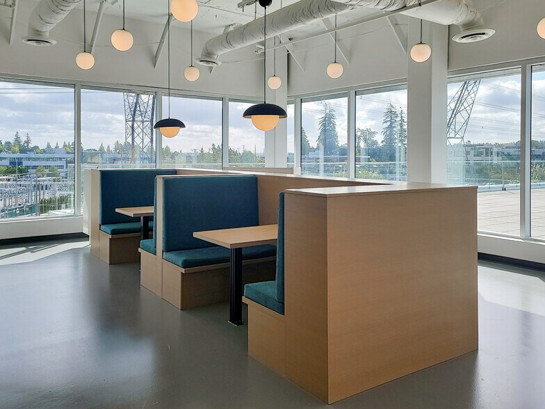 More Photos Of 3211 152 St, Surrey Coworking Space