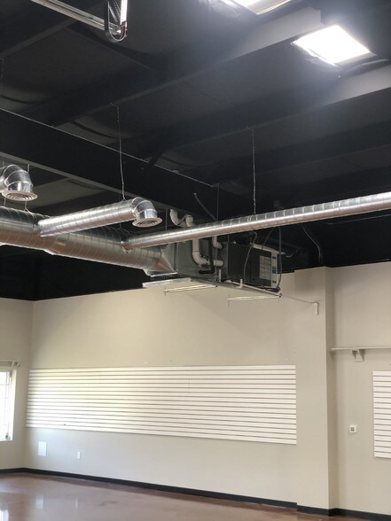 More Photos Of 311-317 Post Office Dr, Indian Trail Showroom For Lease