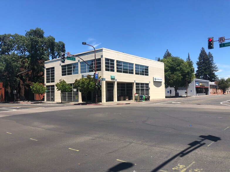More Photos Of 801 4th St, Santa Rosa Office For Sale