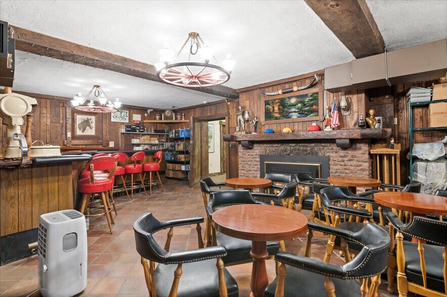 More Photos Of 2255 Ballston Ave, Saratoga Springs Restaurant For Sale