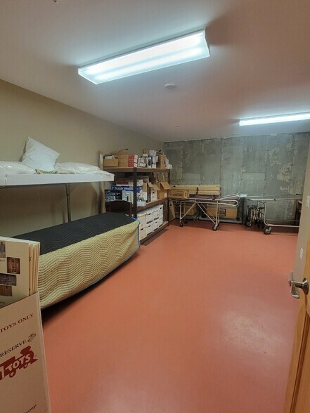 More Photos Of 220 Court St, Machias Medical For Sale