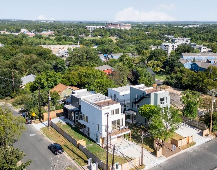 More Photos Of 1167-1169 Bedford St, Austin Apartments For Sale