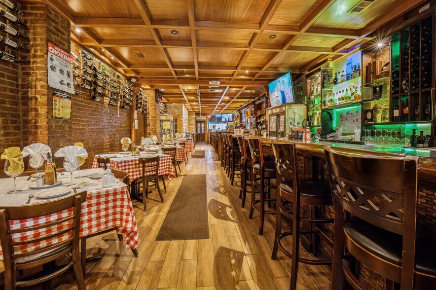 More Photos Of 9529 Sutphin Blvd, Jamaica Restaurant For Sale