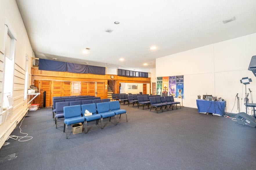 More Photos Of 6987 Union Rd, Clayton Religious Facility For Sale