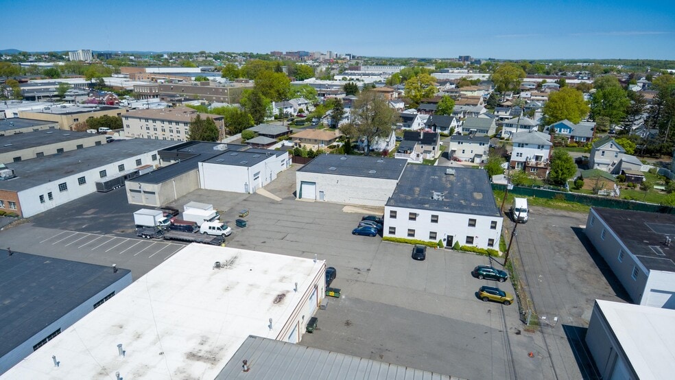 More Photos Of 74 Louis Ct, South Hackensack Unknown For Lease