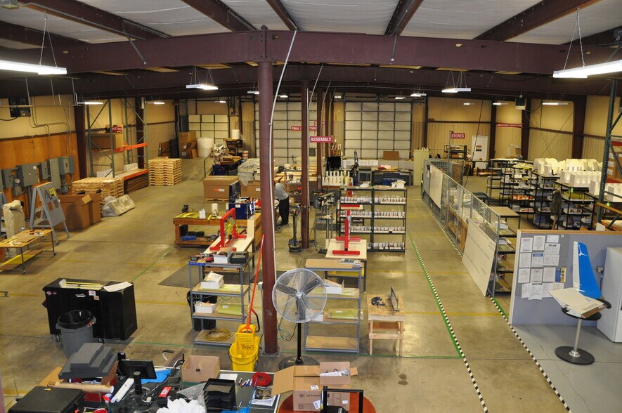 More Photos Of 1308 Ontario St, Sandpoint Warehouse For Lease