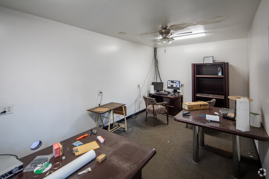 More Photos Of 5206 S 38th St, Saint Louis Industrial For Sale