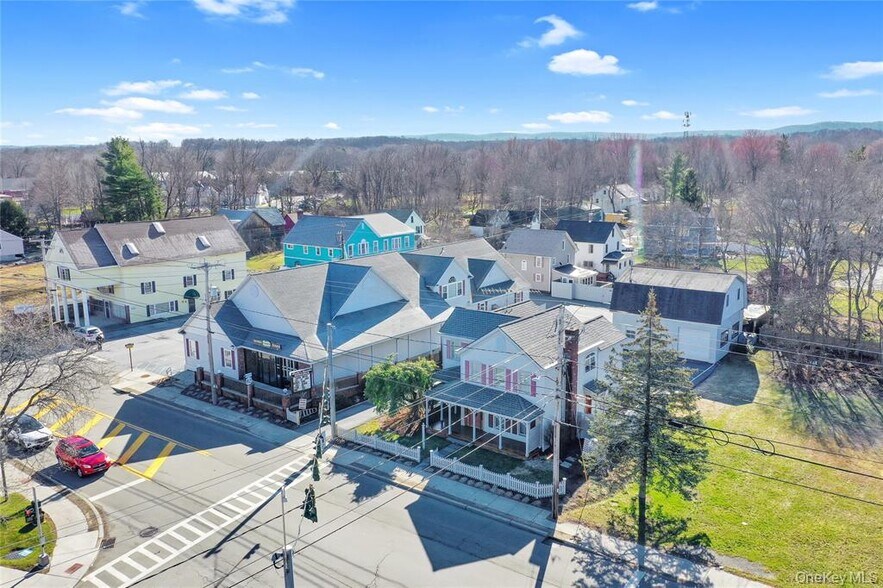 More Photos Of 868-870 Main St, Hopewell Junction Supermarket For Sale