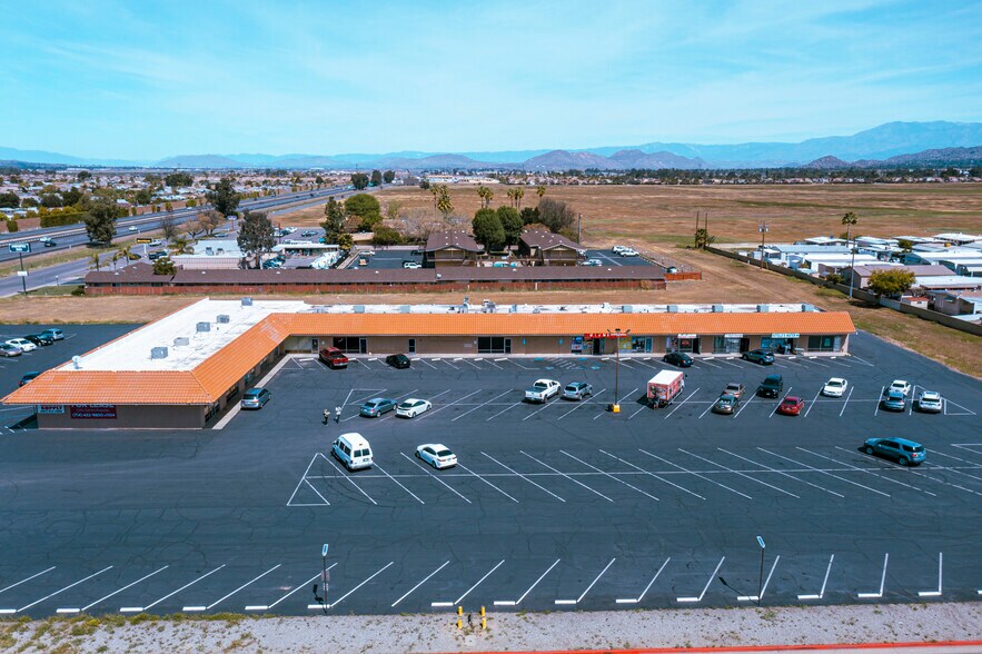 More Photos Of 27732-27740 Encanto Dr, Menifee Unknown For Lease