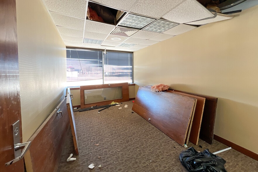 More Photos Of 3200 E Memorial Rd, Edmond Medical For Sale