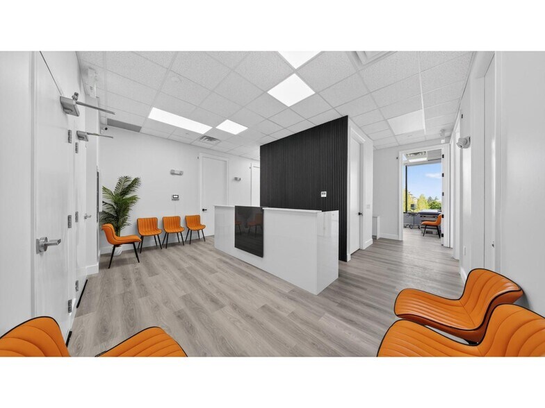 More Photos Of 7980 B 206A st, Langley Medical For Lease
