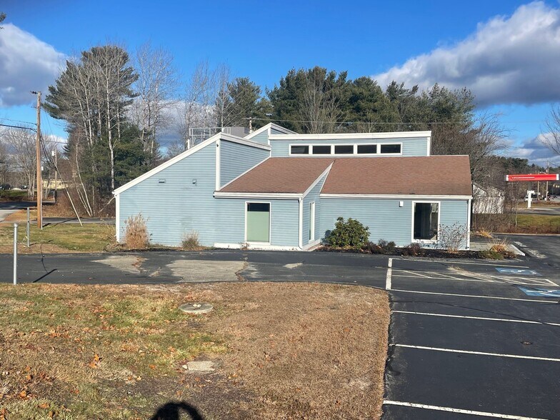 More Photos Of 1278 Roosevelt Trl, Raymond Freestanding For Lease