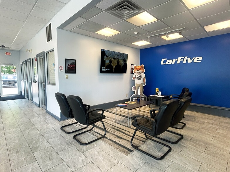 More Photos Of 1378 Hooksett Rd, Hooksett Auto Dealership For Sale