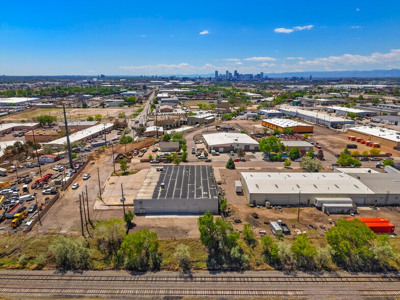 More Photos Of 5981 Marion Dr, Denver Warehouse For Sale