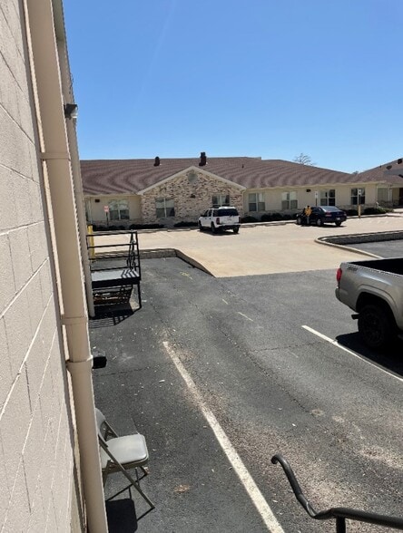 More Photos Of 3501 N Macarthur Blvd, Irving Medical For Sale