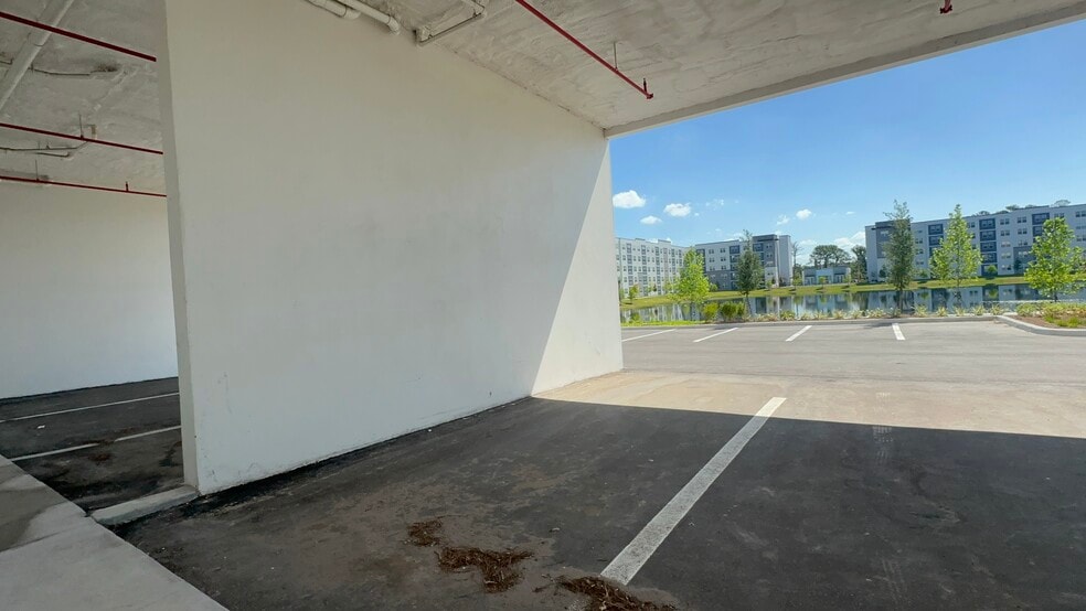 More Photos Of 5592 PGA Blvd Dr, Orlando Apartments For Lease