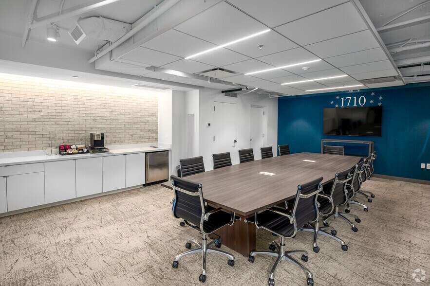 More Photos Of 1710 Rhode Island Ave NW, Washington Office For Lease