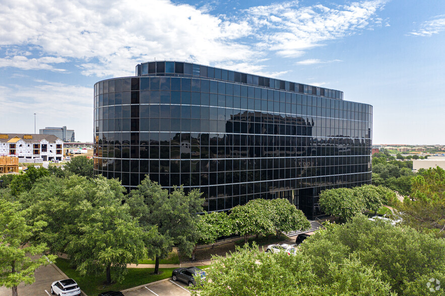 Primary Photo Of 1425 Greenway Dr, Irving Office For Lease