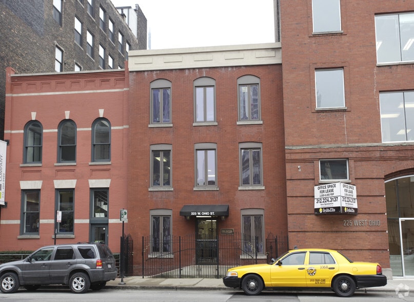 More Photos Of , Chicago Office For Sale