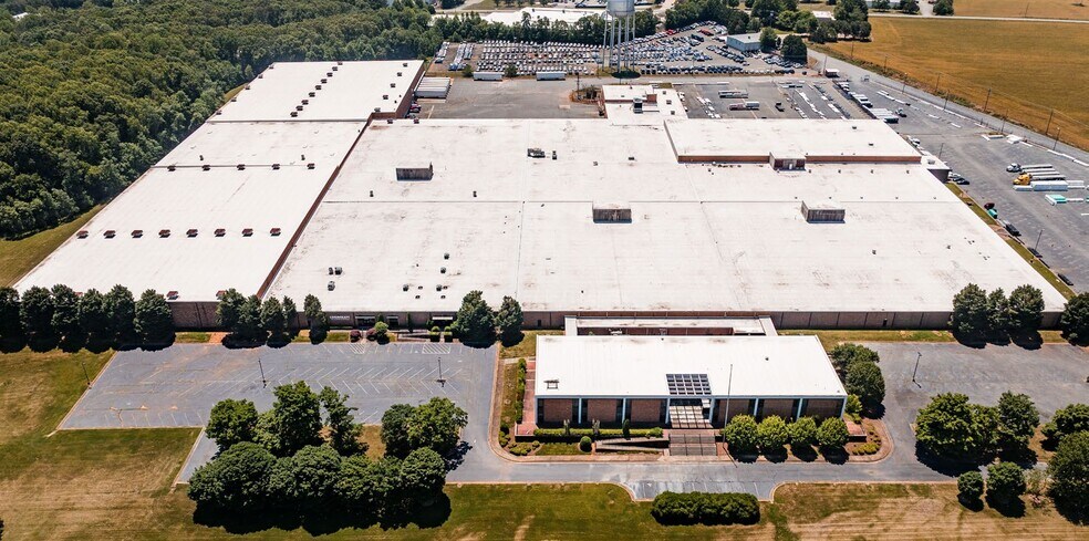 More Photos Of 2516 Industry Dr, Burlington Manufacturing For Lease
