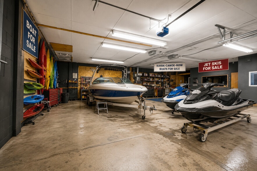 More Photos Of 57 Schuylkill Ave, Pottstown Warehouse For Sale