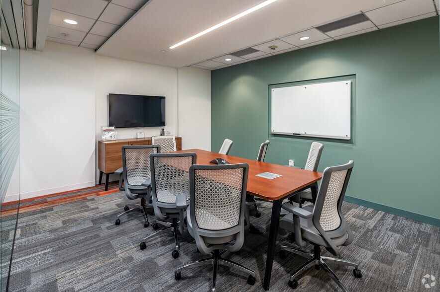 More Photos Of 100 Spectrum Center Dr, Irvine Coworking Space