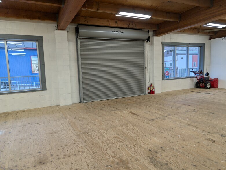 More Photos Of 306 Nordic dr, Petersburg Freestanding For Sale