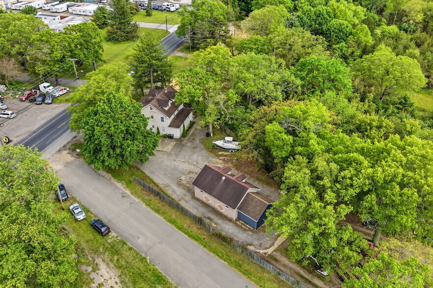 More Photos Of 1990 Lakewood Rd, Toms River Office For Sale