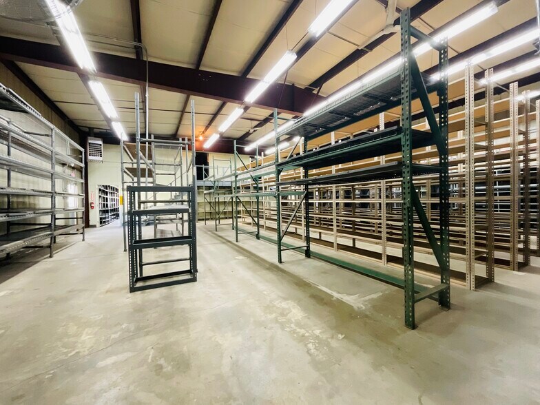 More Photos Of 113 West St, Pittsfield Storefront Retail Office For Lease