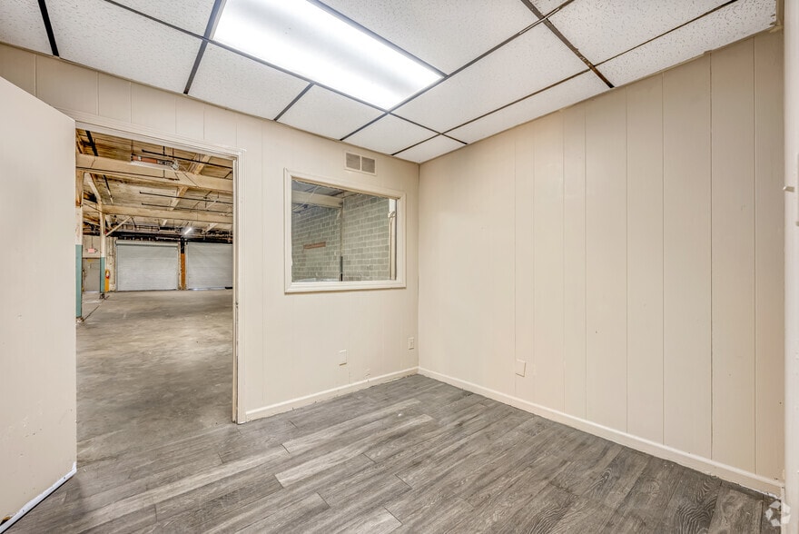 More Photos Of 1129-1199 Willingham Dr, East Point Warehouse For Lease