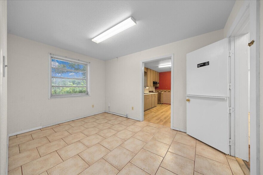 More Photos Of 2206 SE 3rd Ave, Ocala Office Residential For Sale